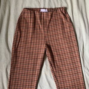 Urban Outfitter “Cara” High Waisted Kick Flare Pant